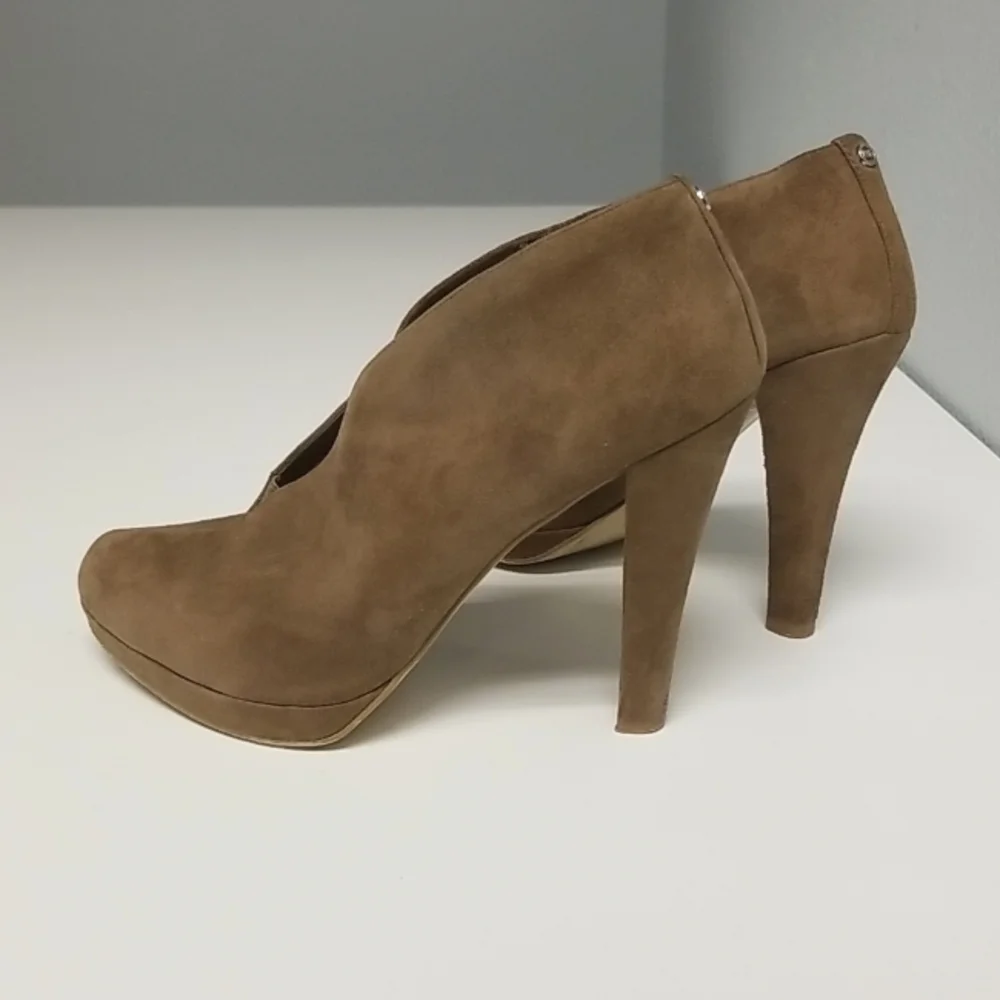 MICHAEL KORS suede booties